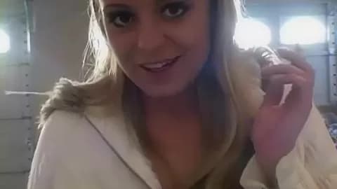 Hot teen slut Andi smoking in the loo on the sly