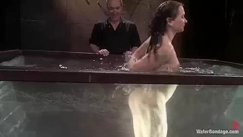 Katja Kassin Is A Giggler - Kink