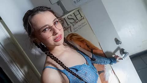 Suck Off the Creeps! Starring Liz Jordan - FinishesTheJob