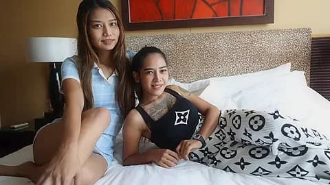 Best Friends Share Lucky Guys' Dick - AsiansexdiaryVR