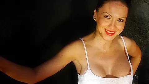 Amalia Patricia Gets An Unrelenting Fuck In The Boxing Ring