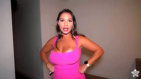 Omg My Stepmom Let Me Cum In Her Pussy - Lexis Star