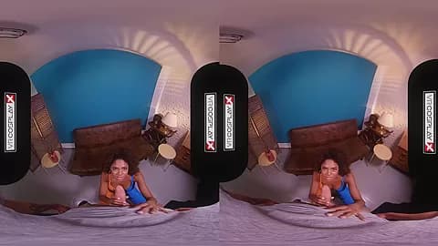 Ebony Mutant Babe Oya Wants Your Dick Professor - Vr Porn And Virtual Reality
