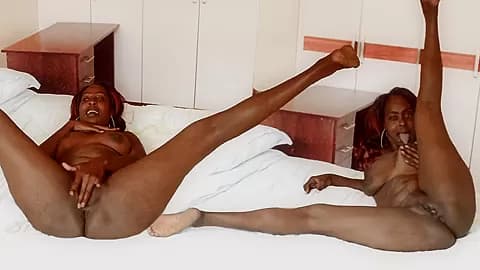 Horny Ebony Lesbian MILF Invites Neighbour For Deep Pussy Finger Fuck