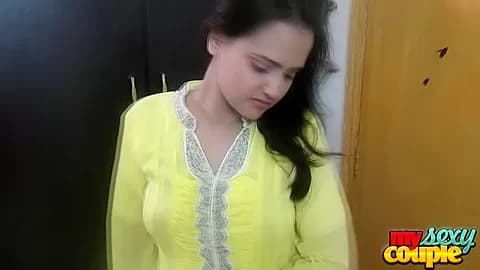 Indian Bhabhi Sonia Fucked By Sunny - MySexyCouple