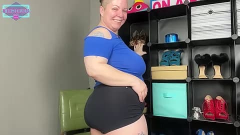 NIKKISFETISHES - Nikki Sequoia Funny Farting Moment