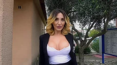 Cherry Kiss, Mina and Brittany Bardot bring sex to the police station! - Jacquie et Michel TV