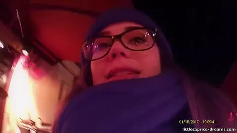 PORNLIFESTYLE one night in Venice - Little Caprice Dreams
